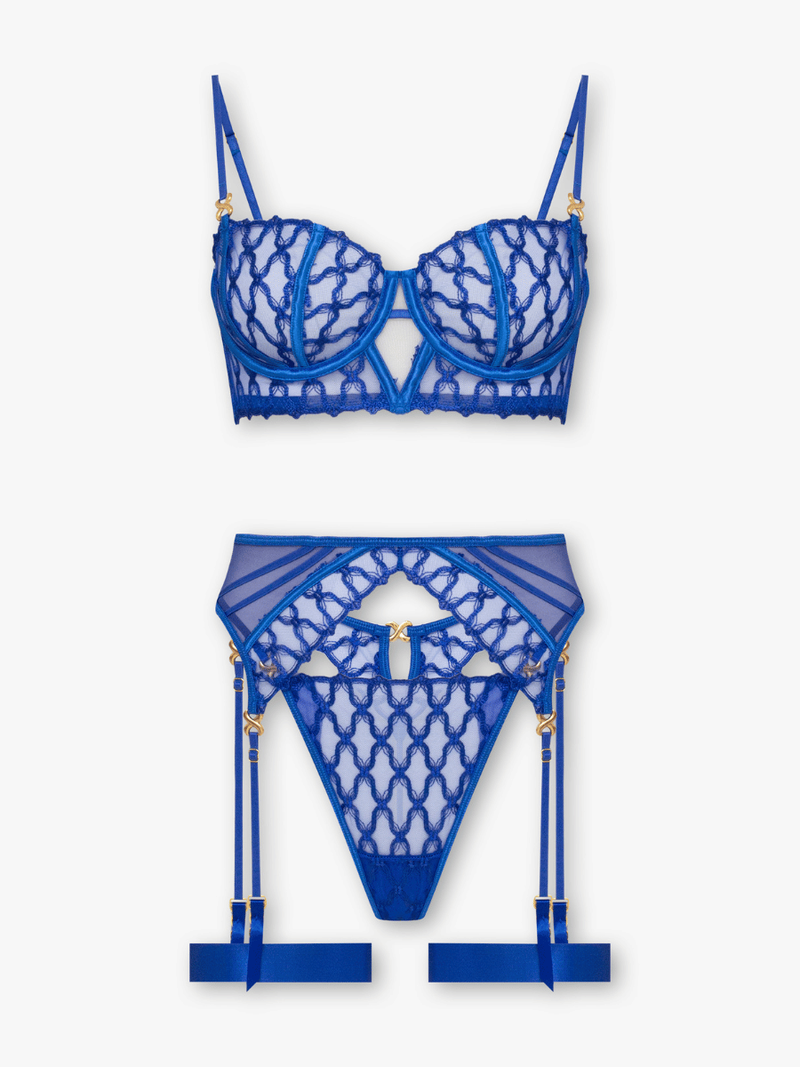 https://cdn.shopify.com/s/files/1/0770/1007/5987/files/Mockup_Ceryn_Blue.png?v=1768810151
