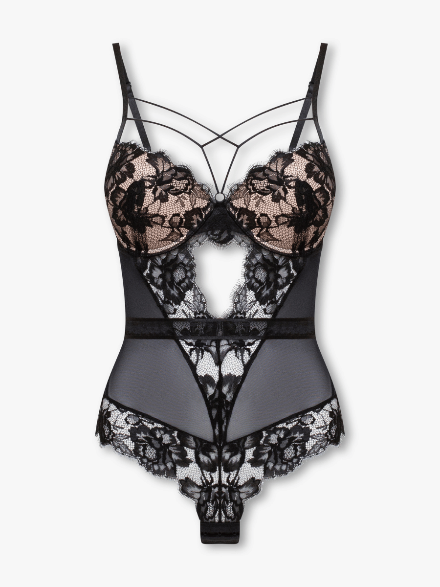 https://cdn.shopify.com/s/files/1/0770/1007/5987/files/Mockup_Janey_Black.png?v=1768810344