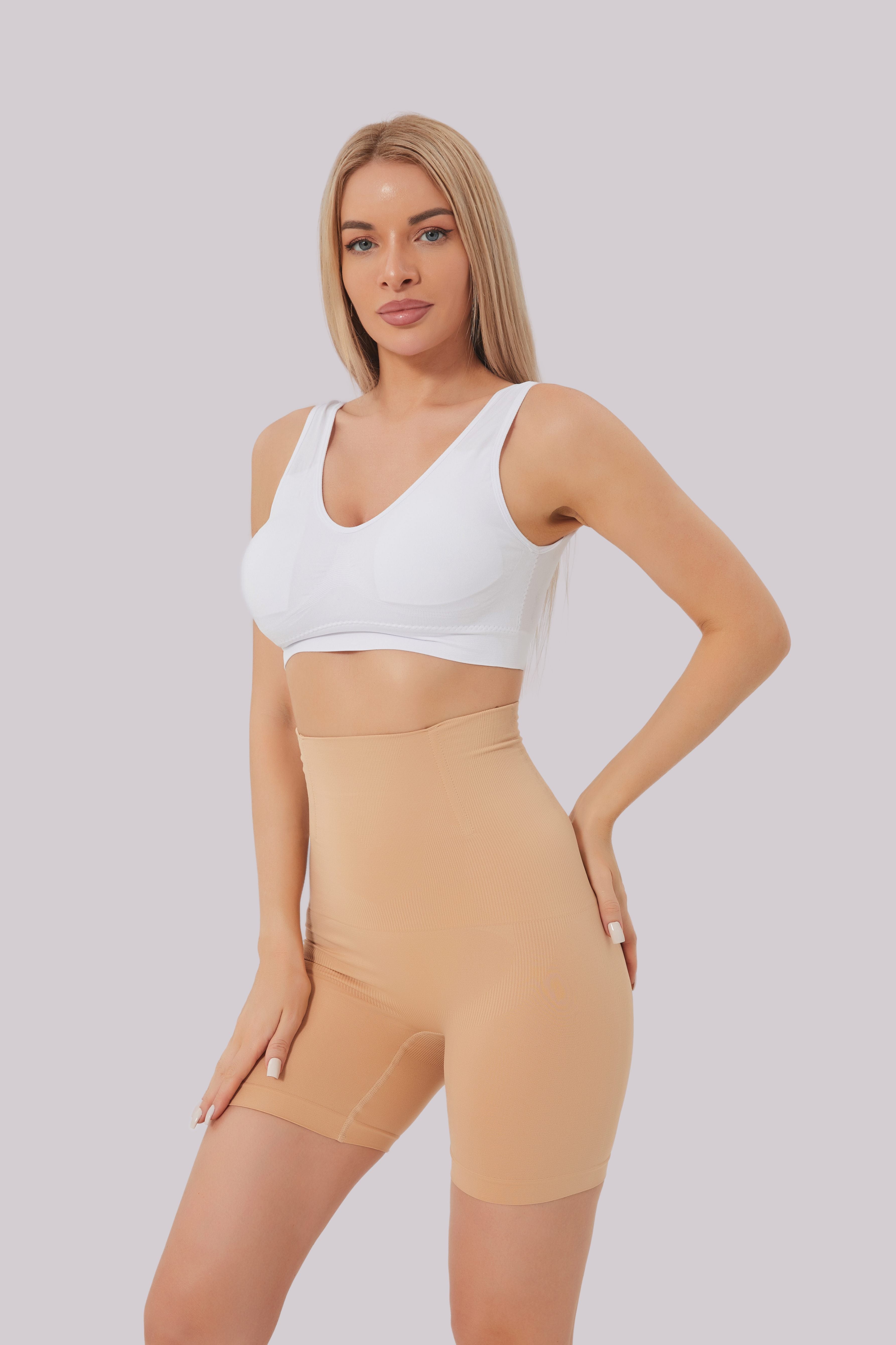 Comfit™ Amelie - korkeavyötäröiset shaper-shortsit Comfit™ Amelie - High-Waisted Shaper Shortsit